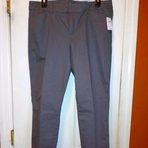 Comfy and casual Old Navy Pixie pants